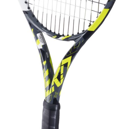 Babolat-Pure-Aero-tenniskecher-1